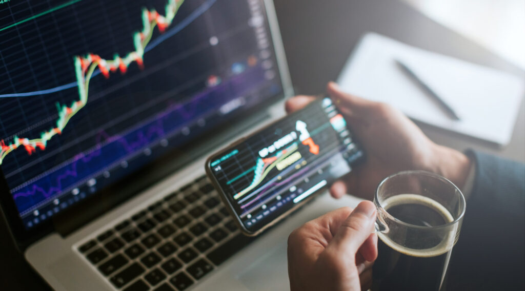 investment stockbroker predicting bitcoin price